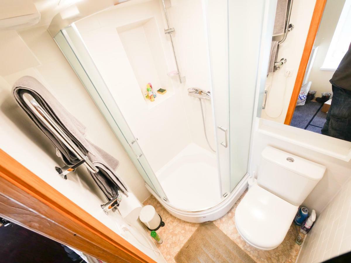 Low Ceiling Apartment リガ エクステリア 写真
