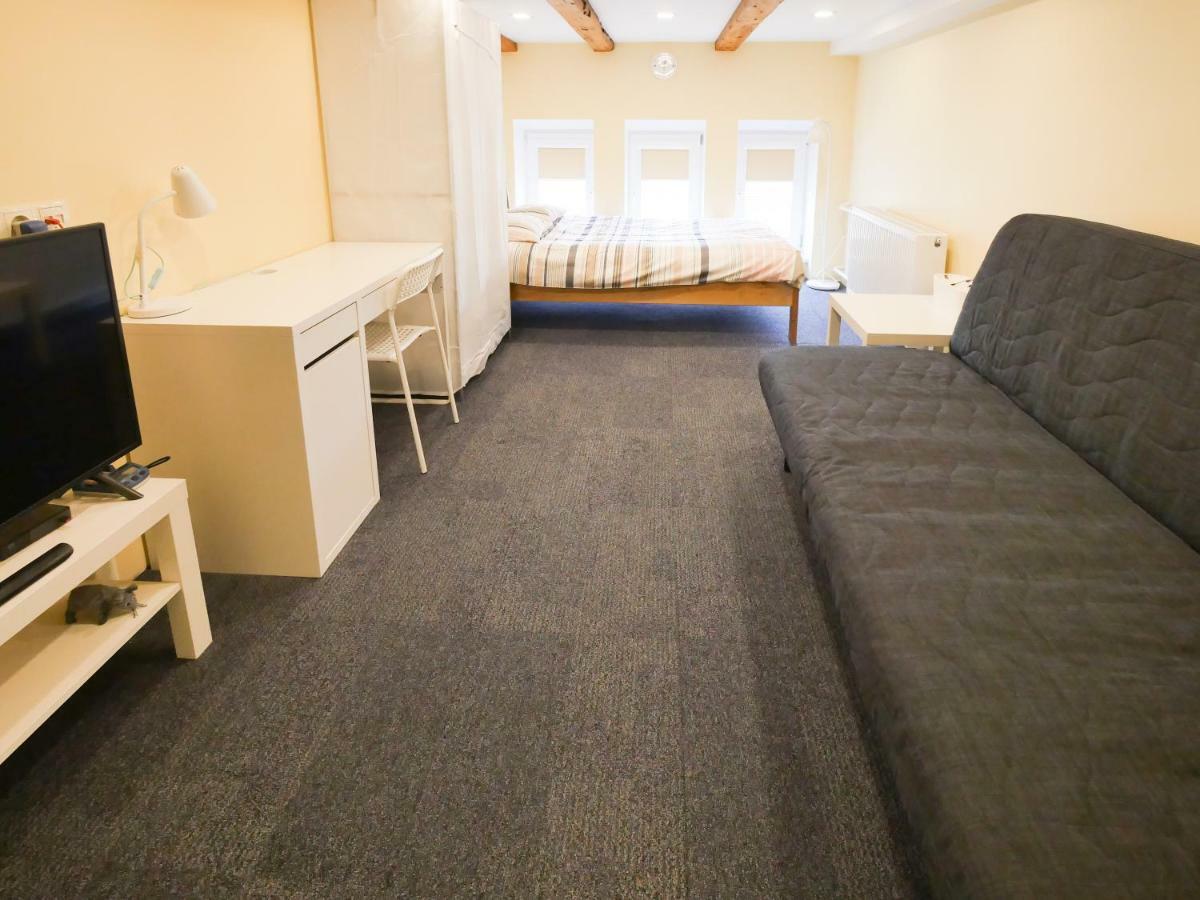 Low Ceiling Apartment リガ エクステリア 写真